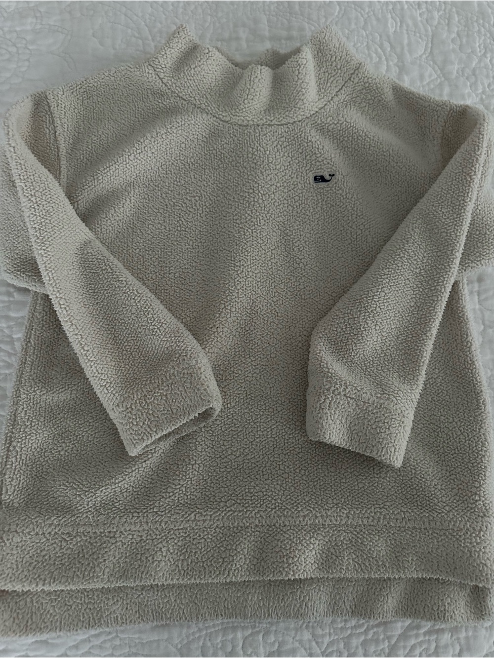 Vineyard Vines Ivory Sherpa girls pullover with Whale Logo S 8-8